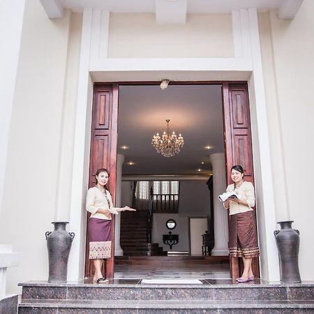 Jing Land Hotel Луанг Прабанг Екстериор снимка